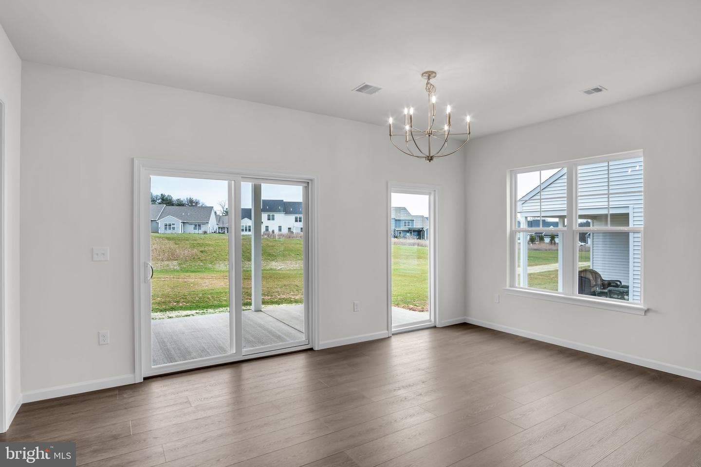 862 Shadowbrooke Drive photo 6