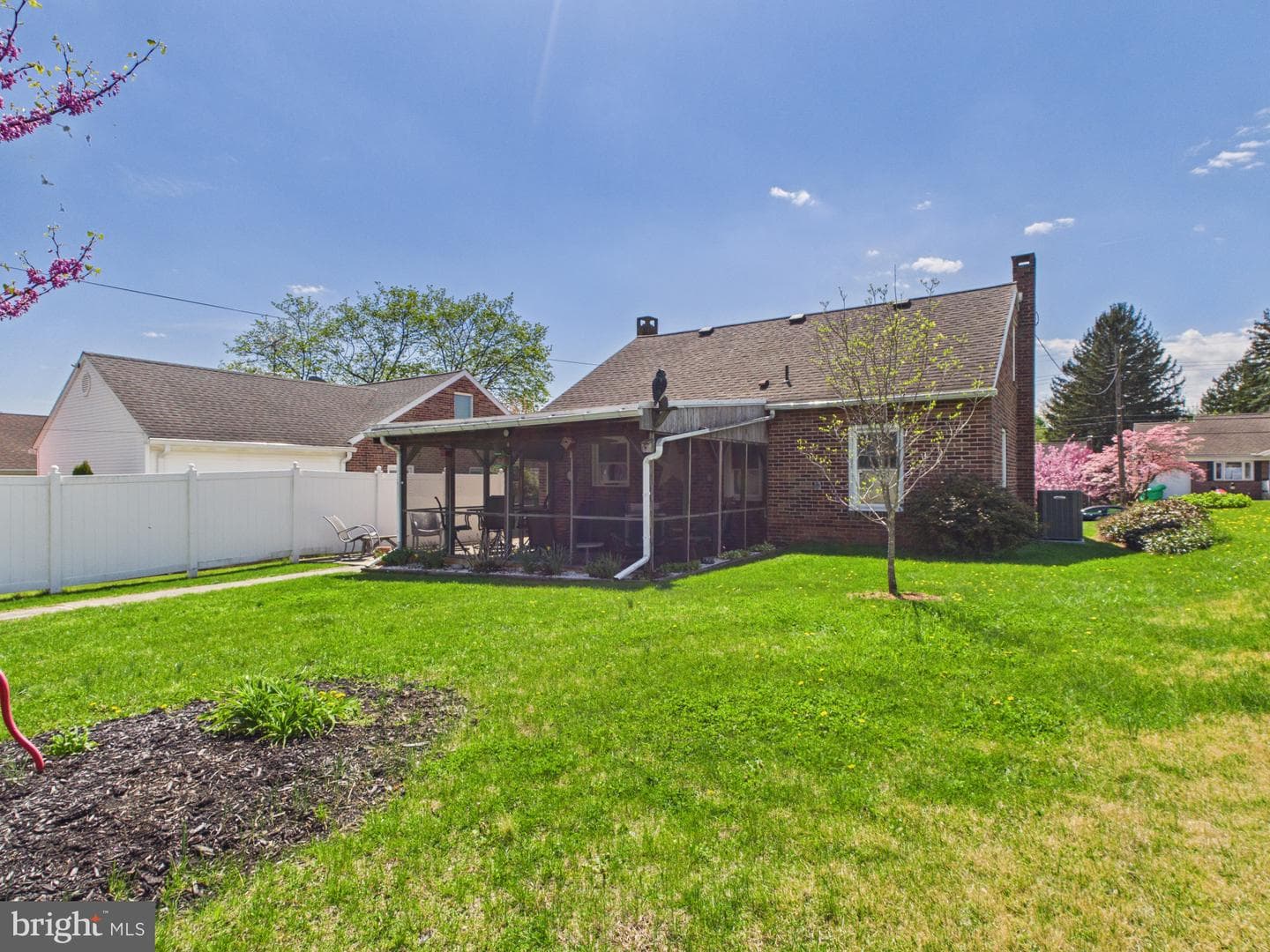 227 N Williams Street photo 57