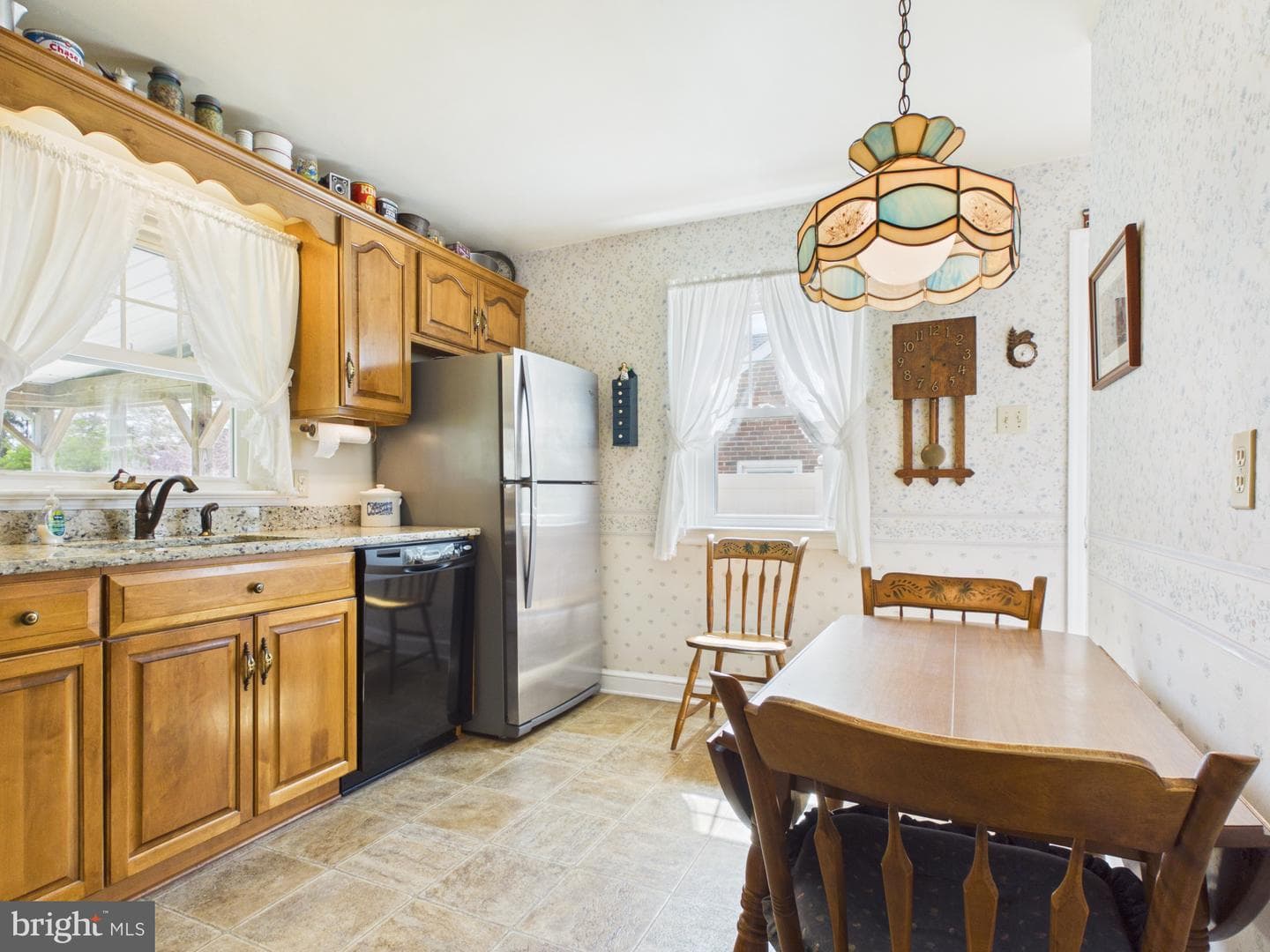 227 N Williams Street photo 8