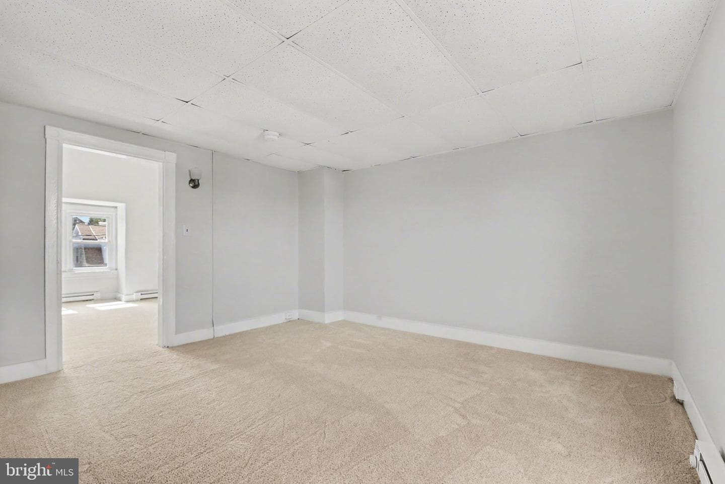 1419 W King Street photo 17