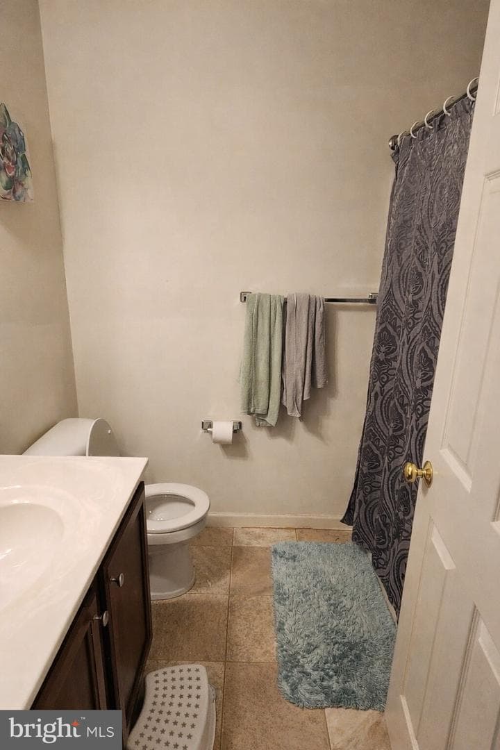 740 Kentwell Drive photo 15
