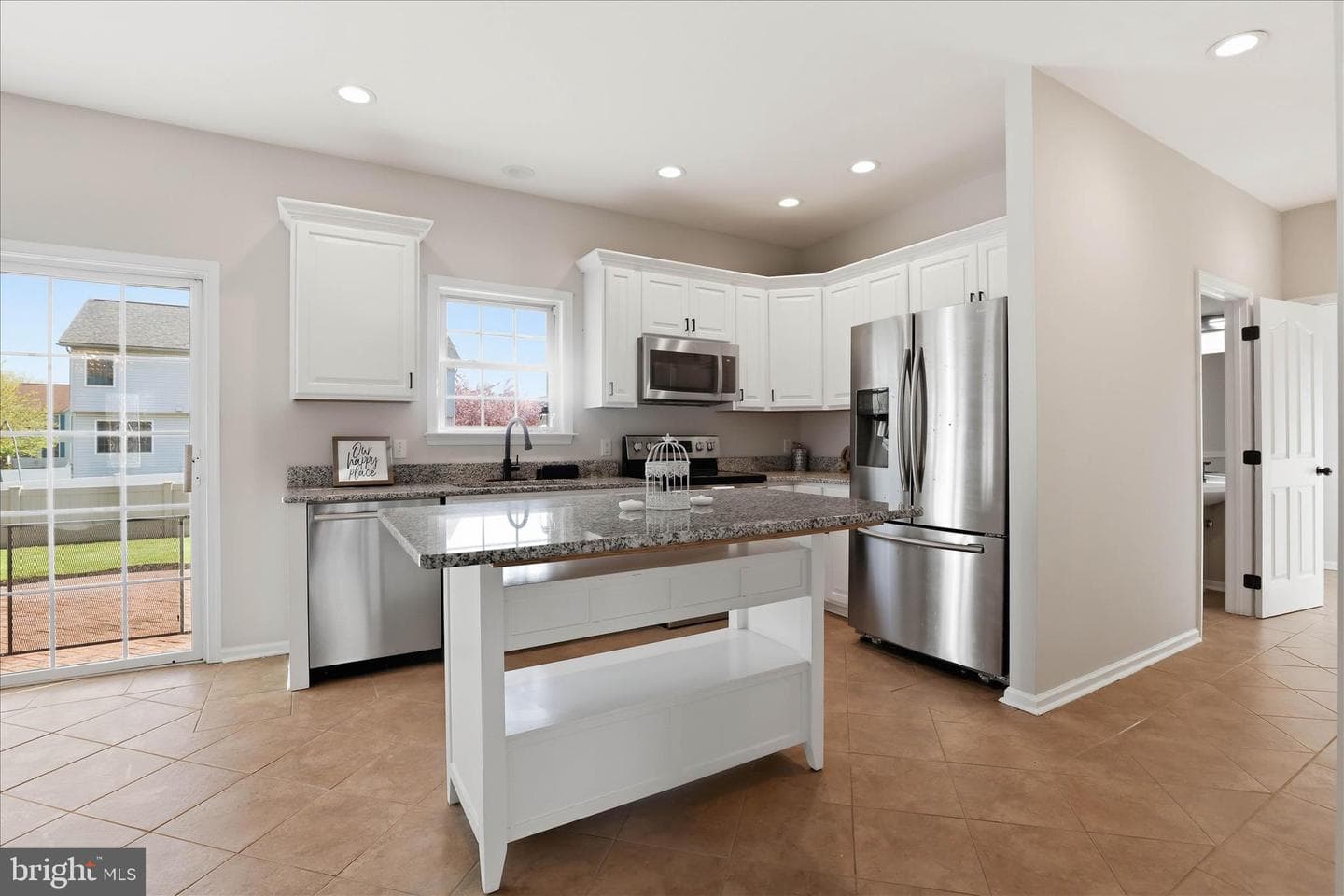 2166 Lucy Ln photo 17