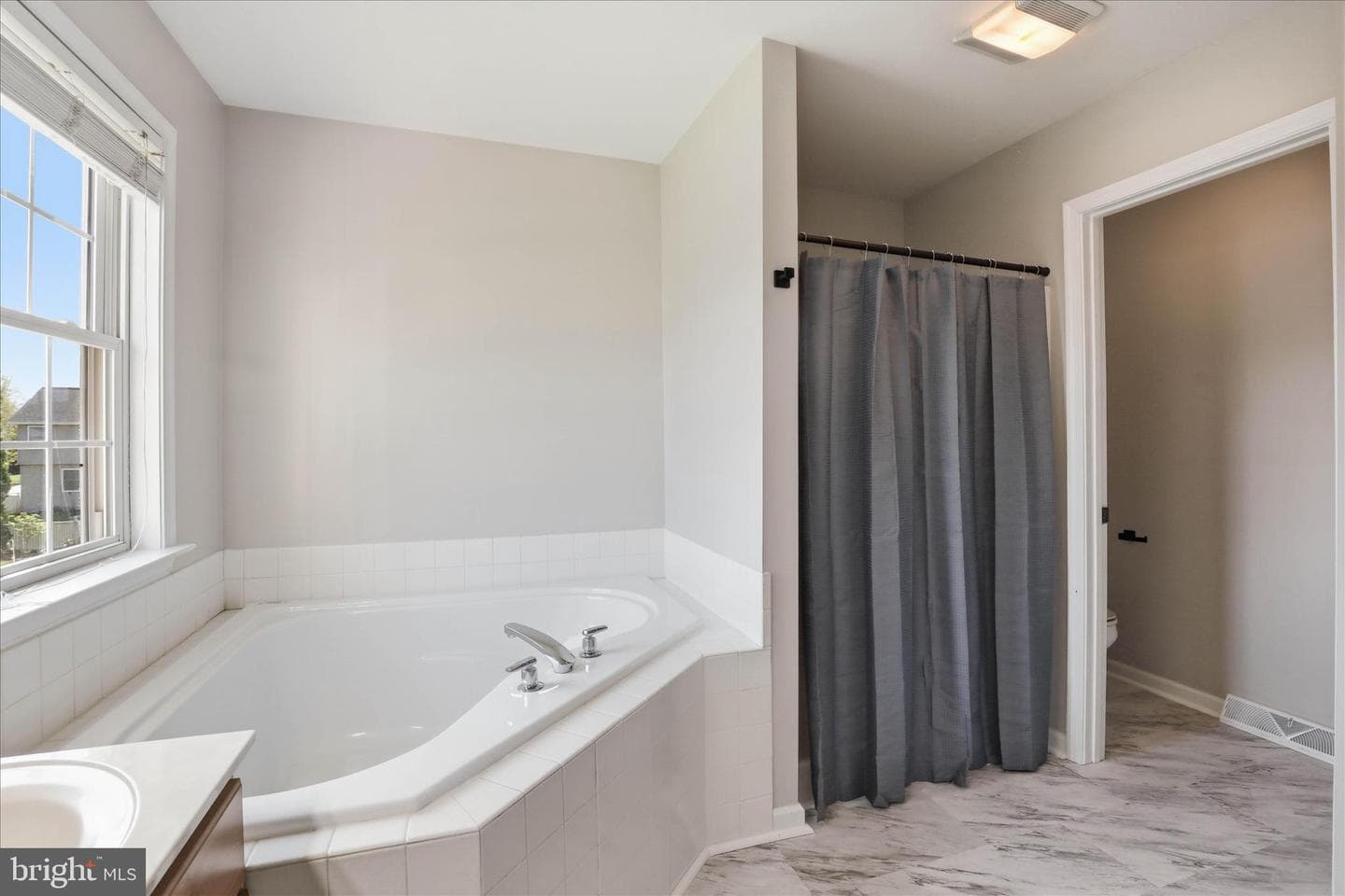 2166 Lucy Ln photo 27