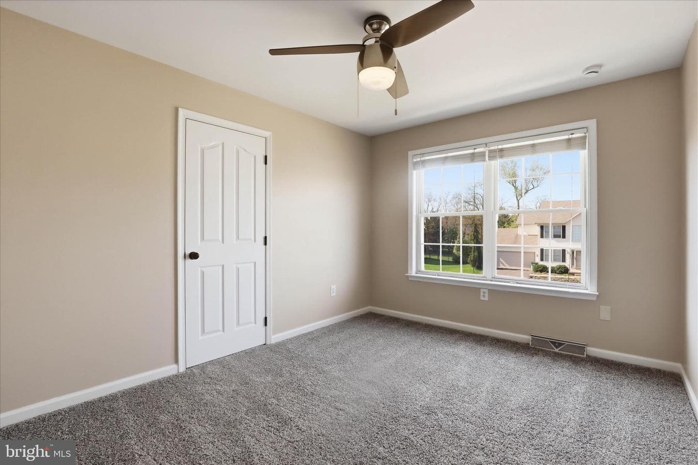 2166 Lucy Ln photo 40