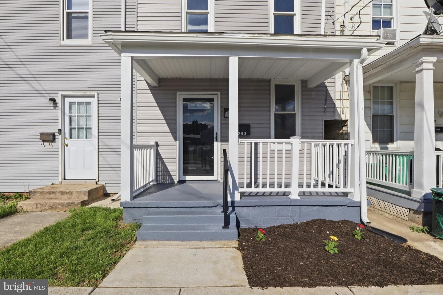 203 Fulton Street photo 3