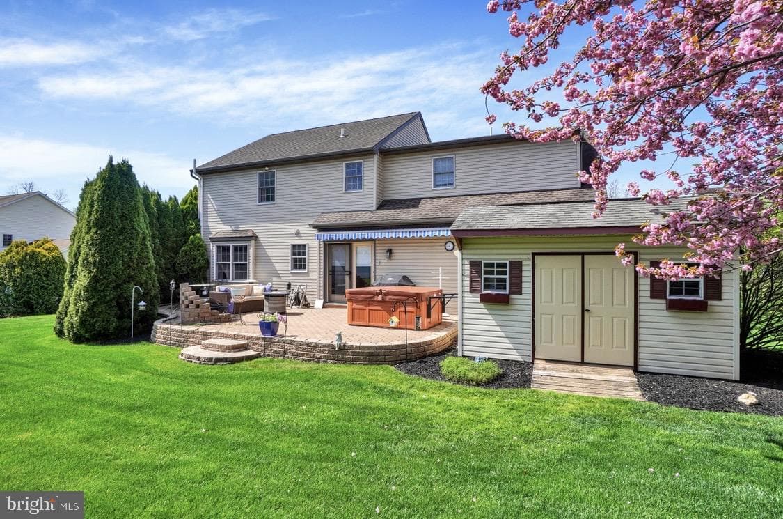 30 Frank Drive photo 25