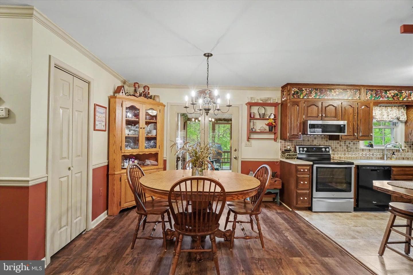 2285 Bremer Road photo 11