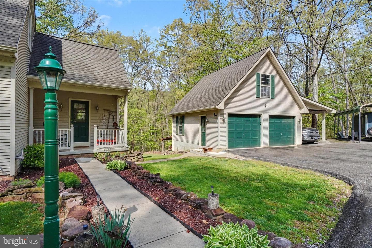 2285 Bremer Road photo 4