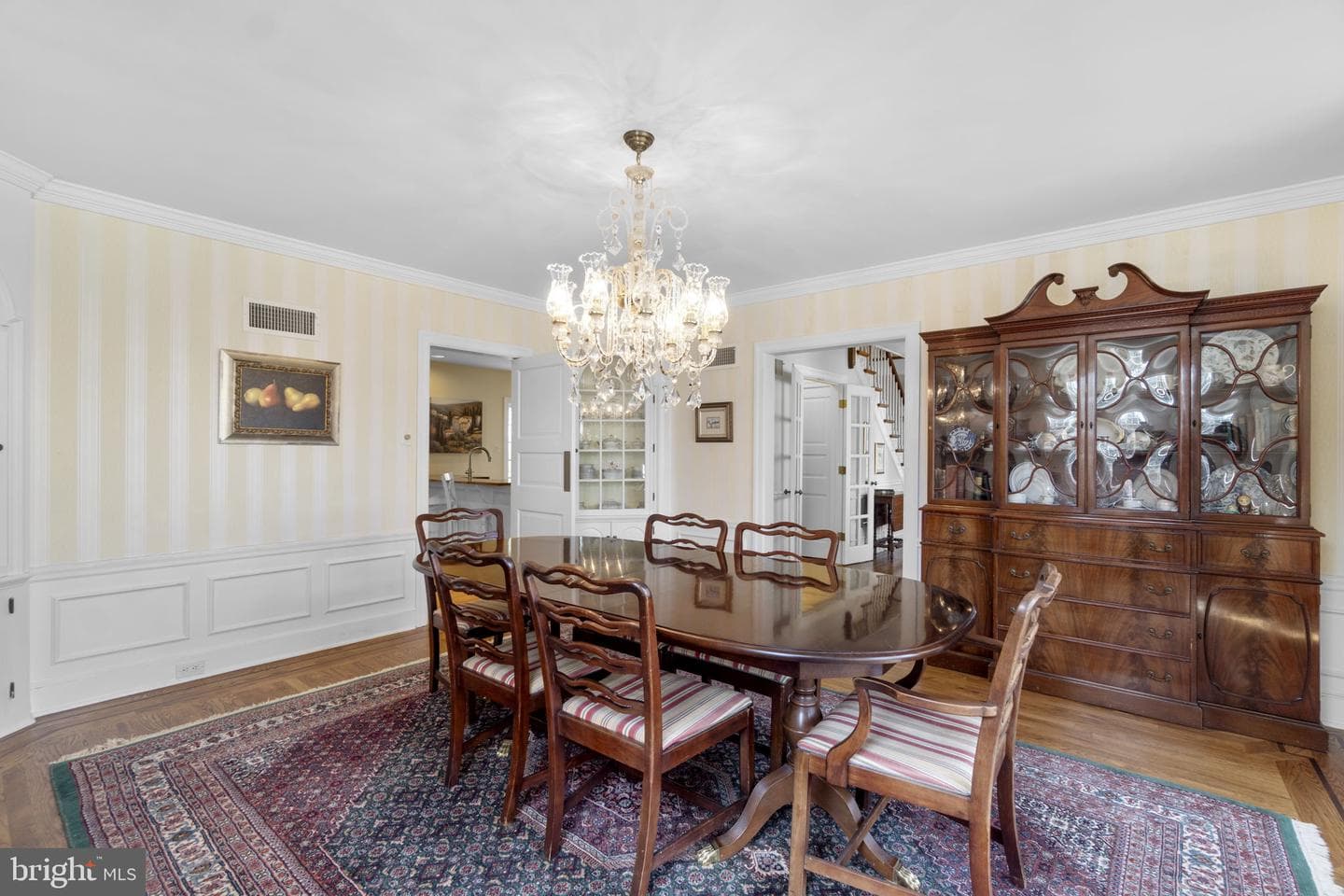 100 Edgewood Drive photo 12
