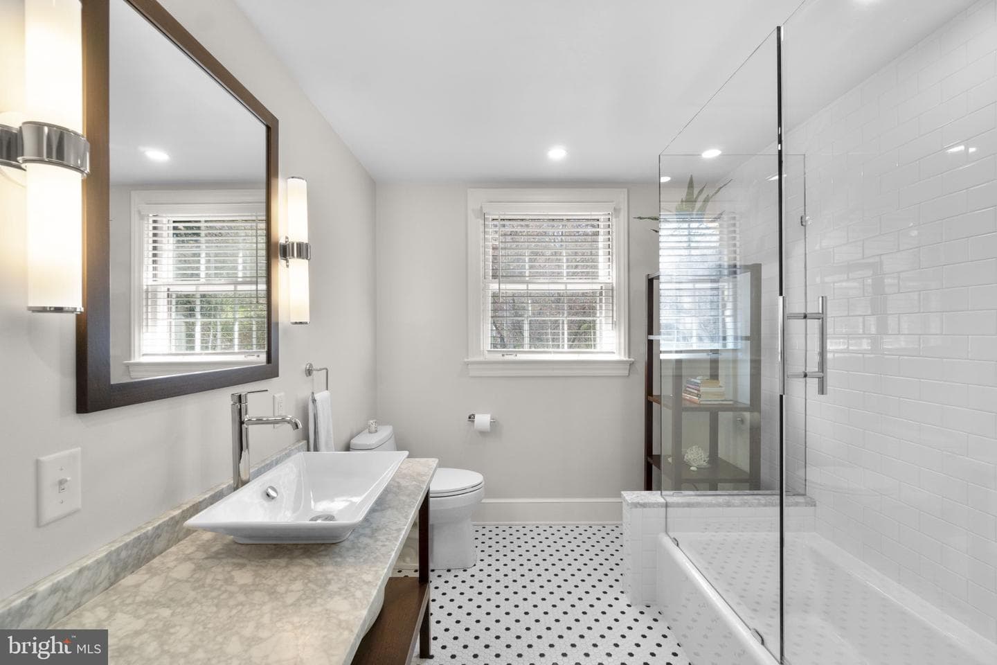 100 Edgewood Drive photo 26