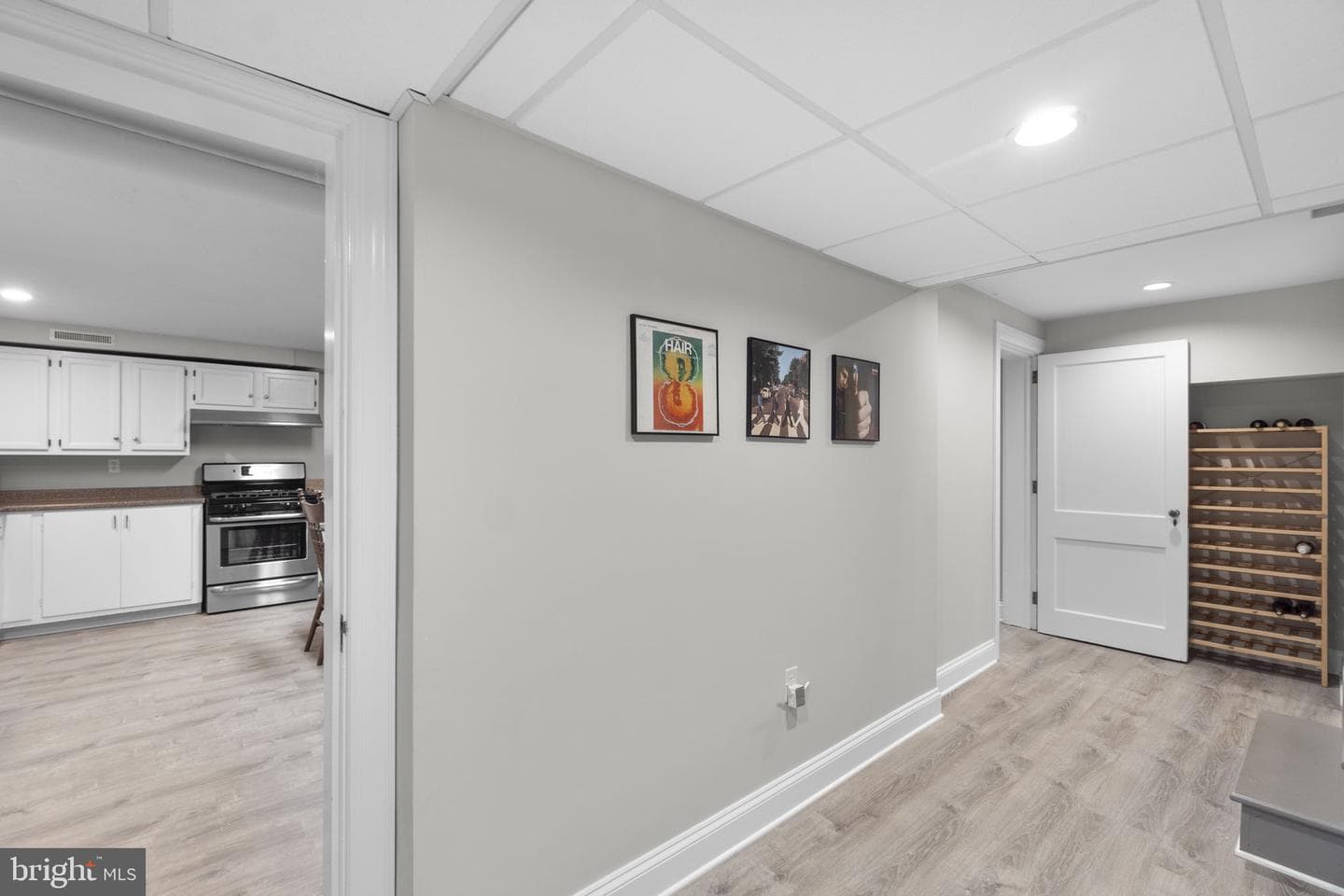 100 Edgewood Drive photo 36