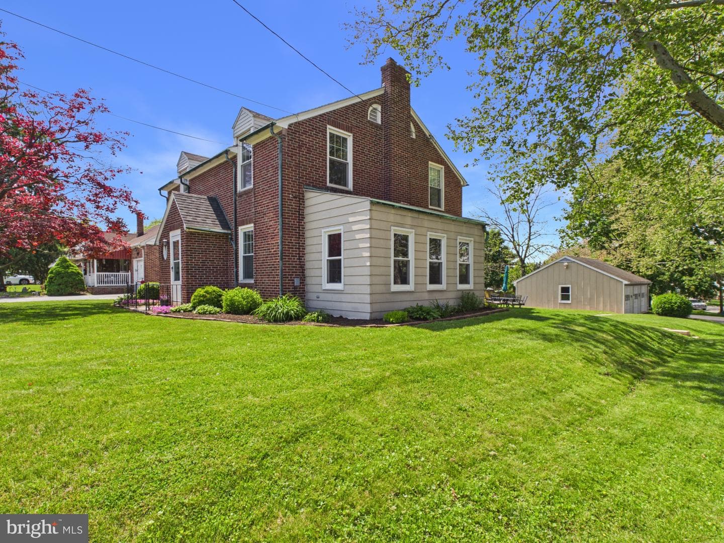 2301 Sunset Lane photo 2