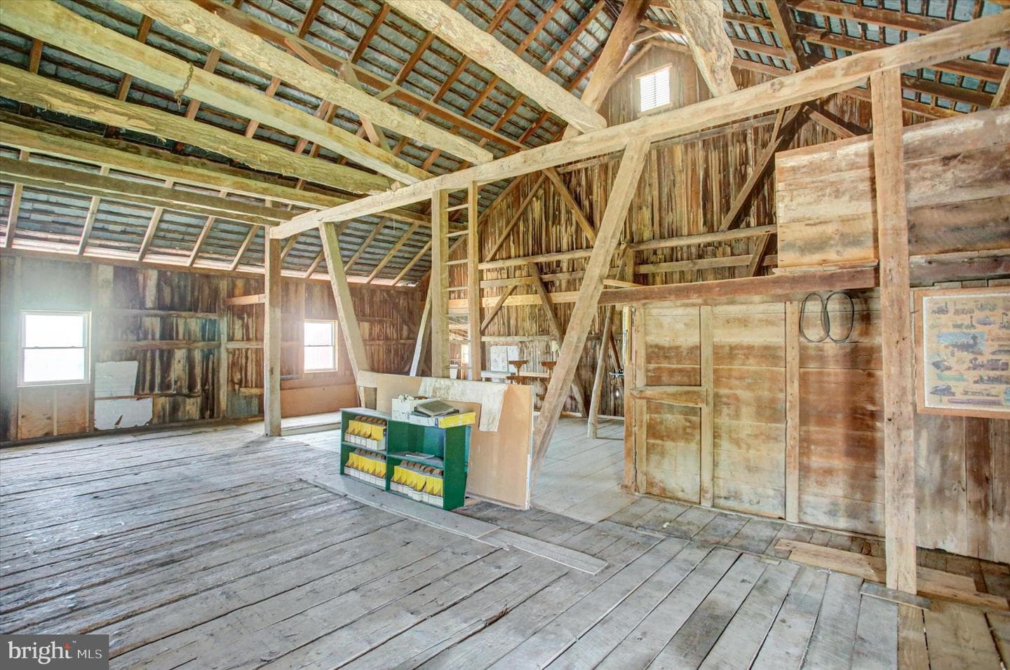 120 N Winding Road photo 15