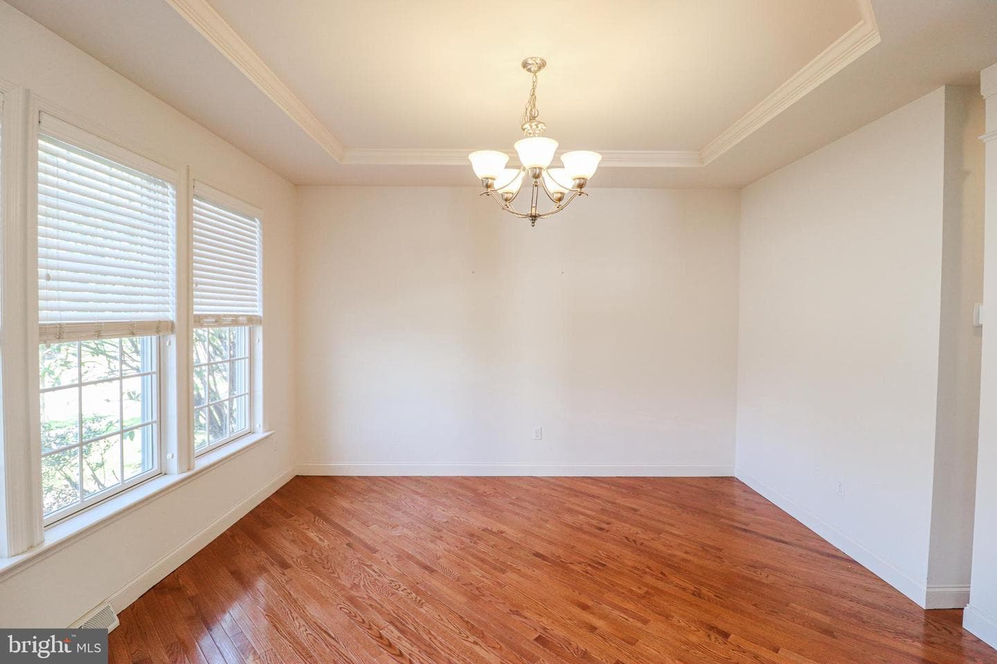 2730 Woodspring Drive photo 11