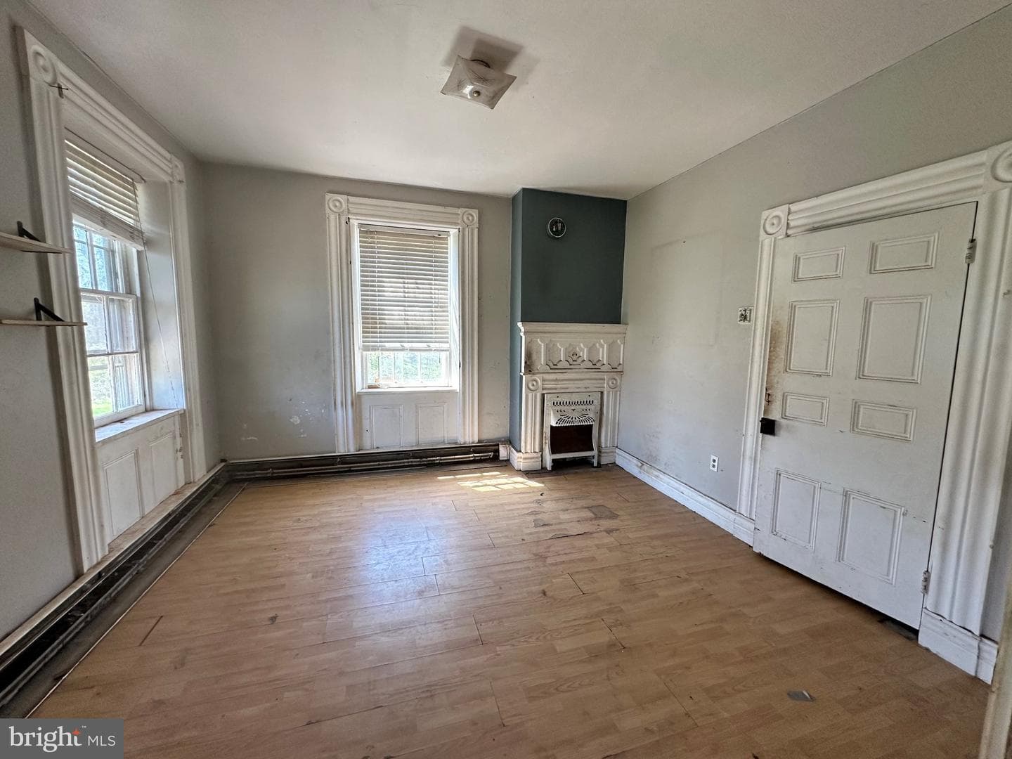 3230 Pebble Run Drive photo 25