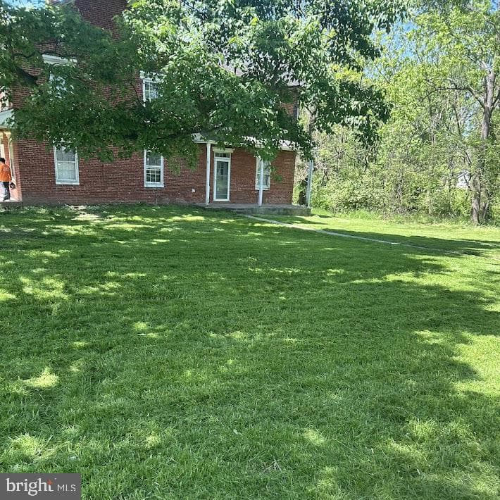 3230 Pebble Run Drive photo 3