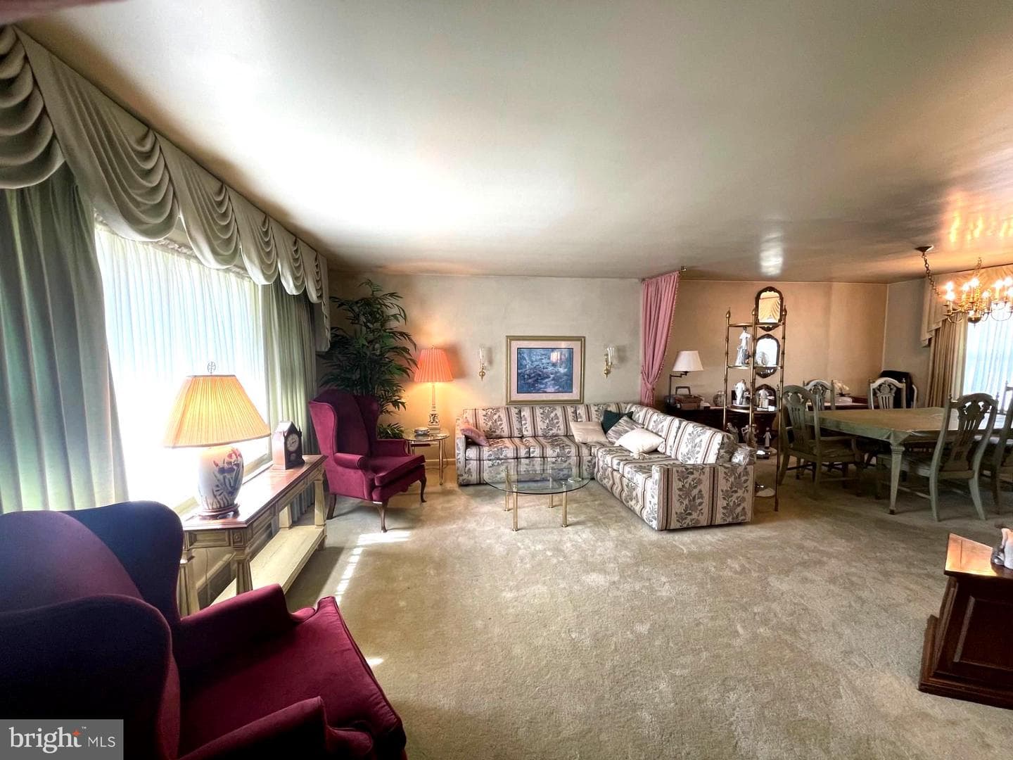 1425 Hill Street photo 7