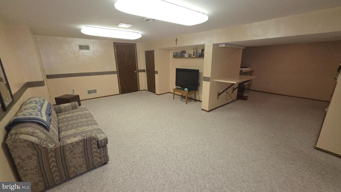 65 Vinton Drive photo 16