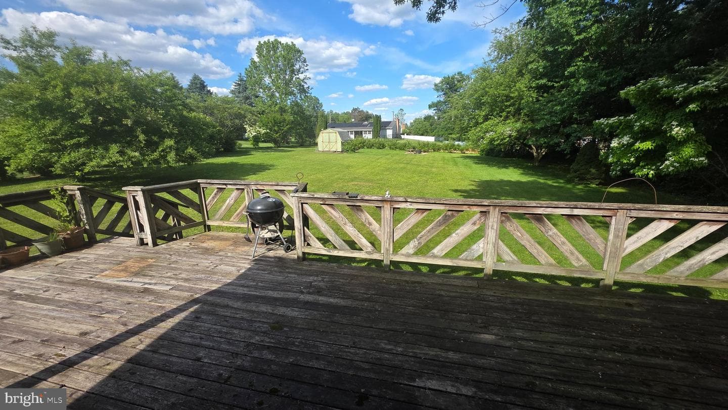65 Vinton Drive photo 32