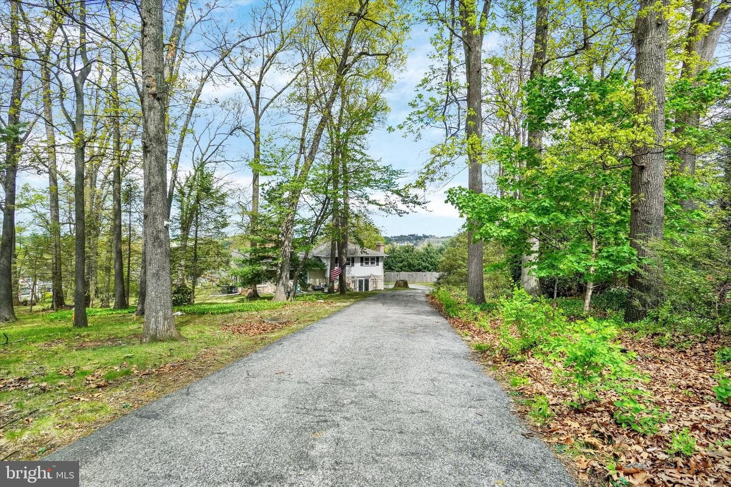 390 Meggon Road photo 2