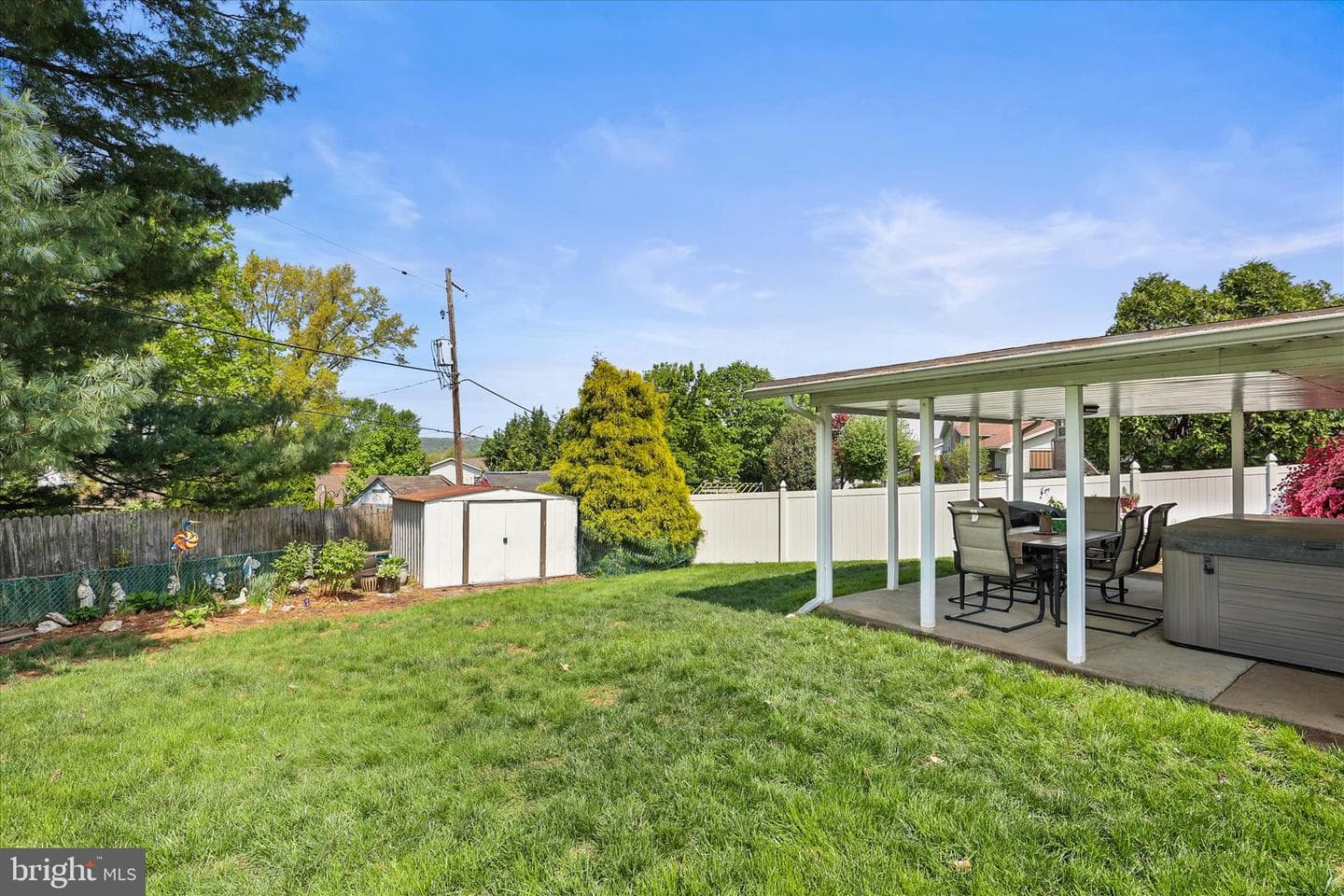 498 Maywood Road photo 51