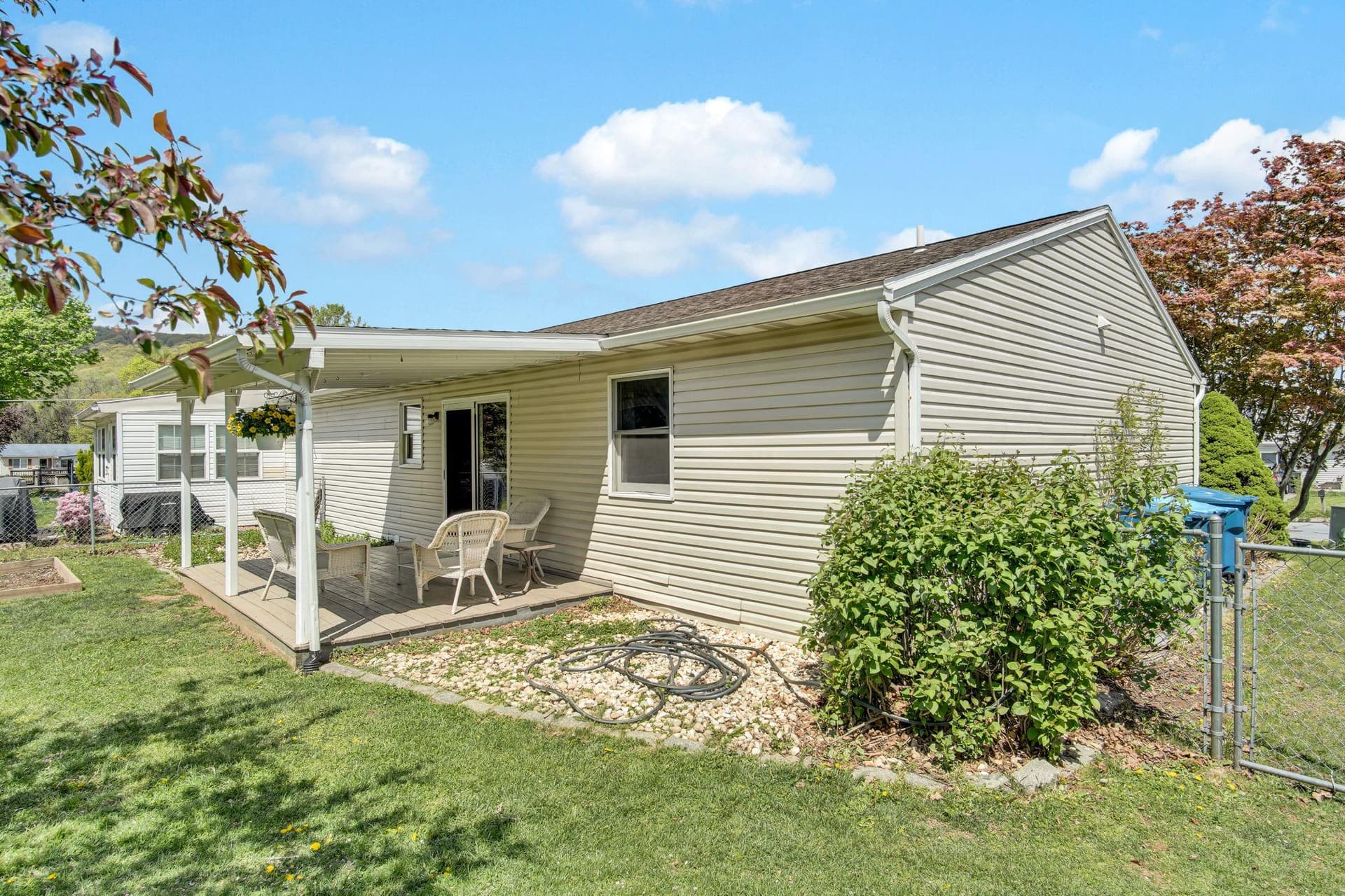 12 Furman Road photo 27