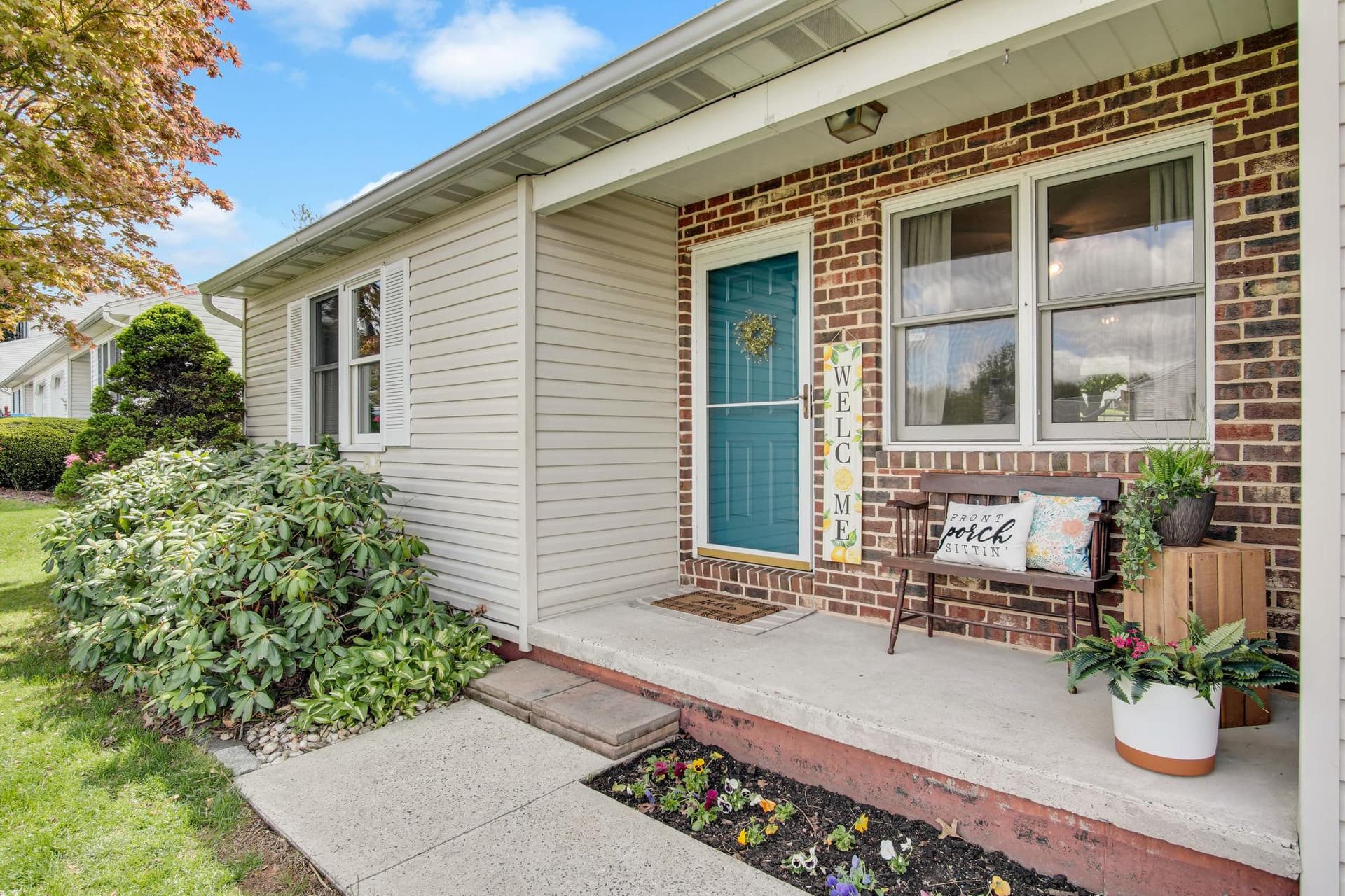 12 Furman Road photo 3