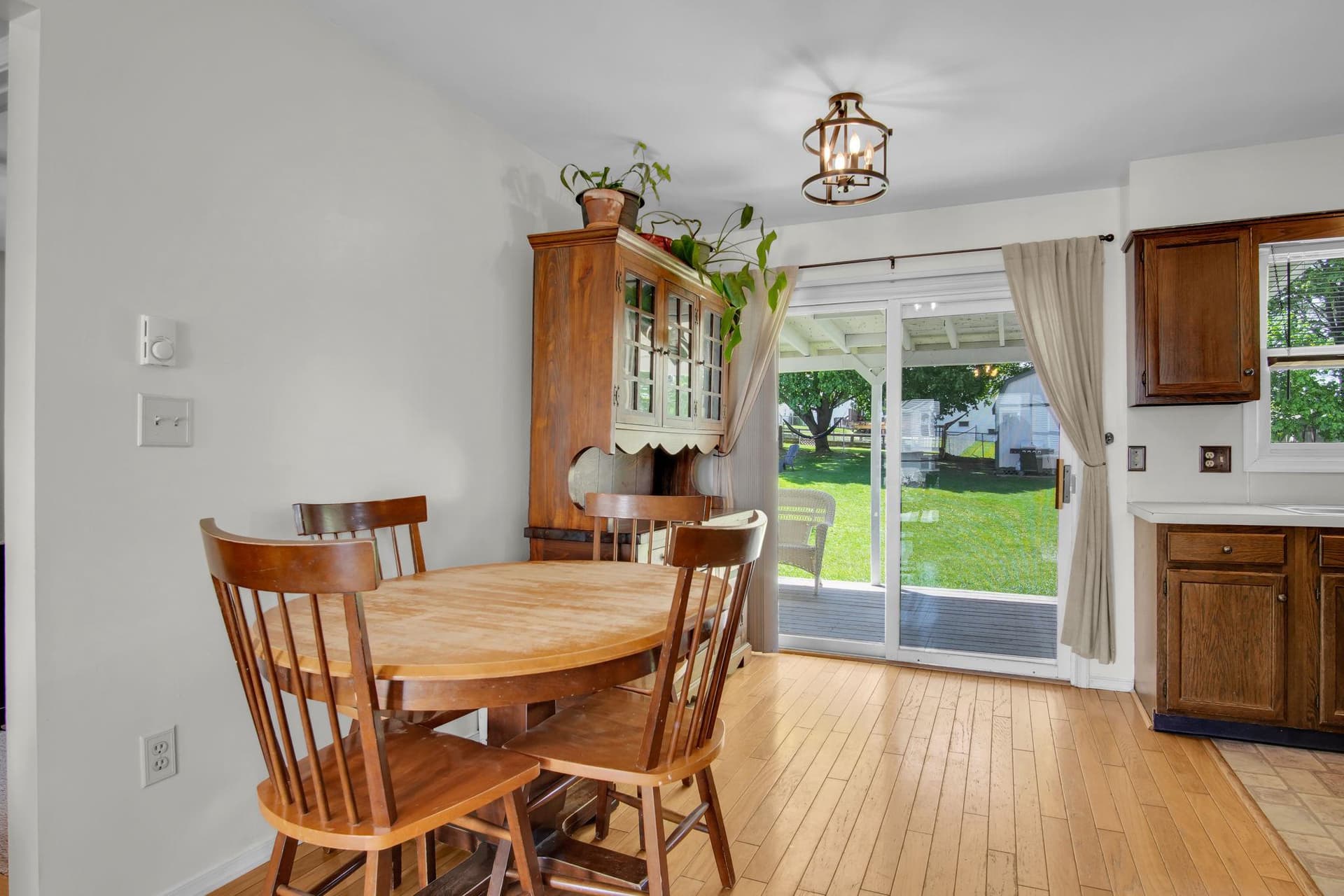 12 Furman Road photo 7