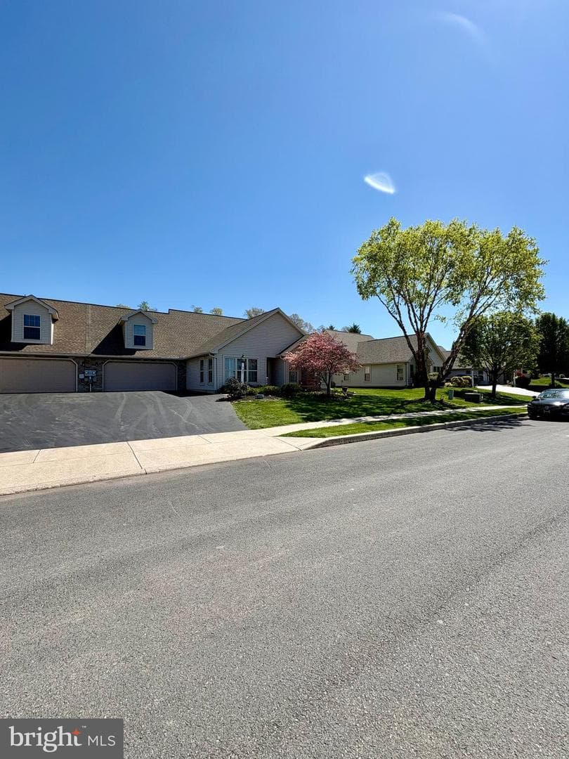 102 Heather Glen Drive photo 31