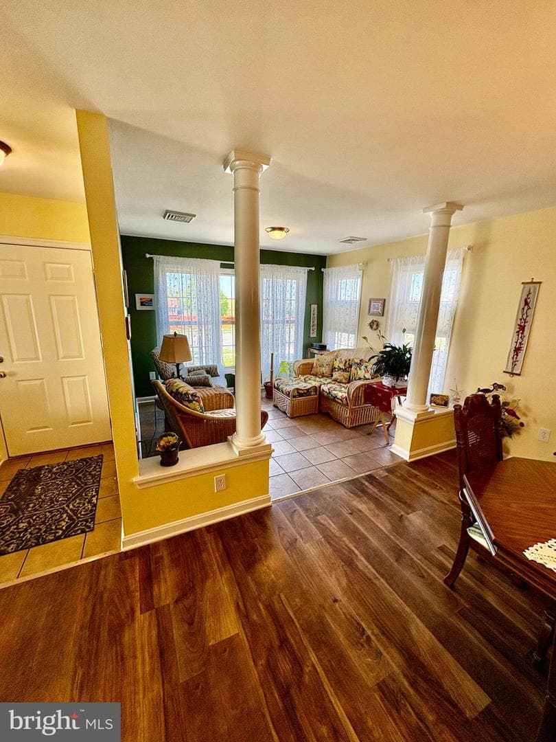 102 Heather Glen Drive photo 4