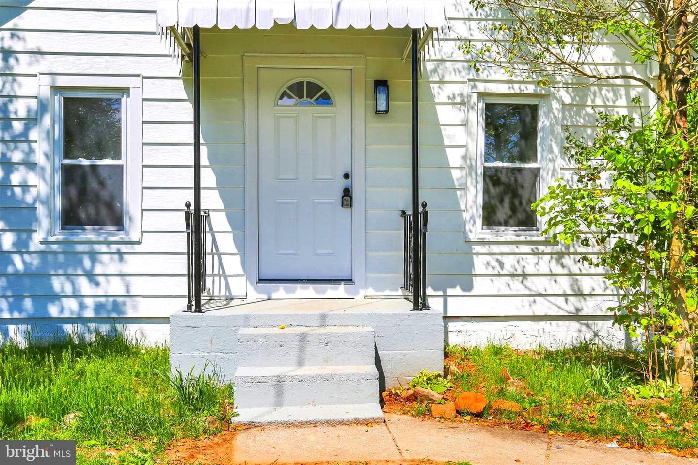 15 Pear Avenue photo 7