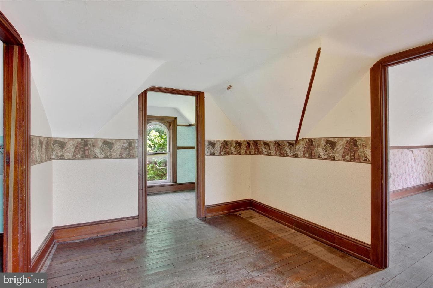 5255 Lincoln Highway W photo 23