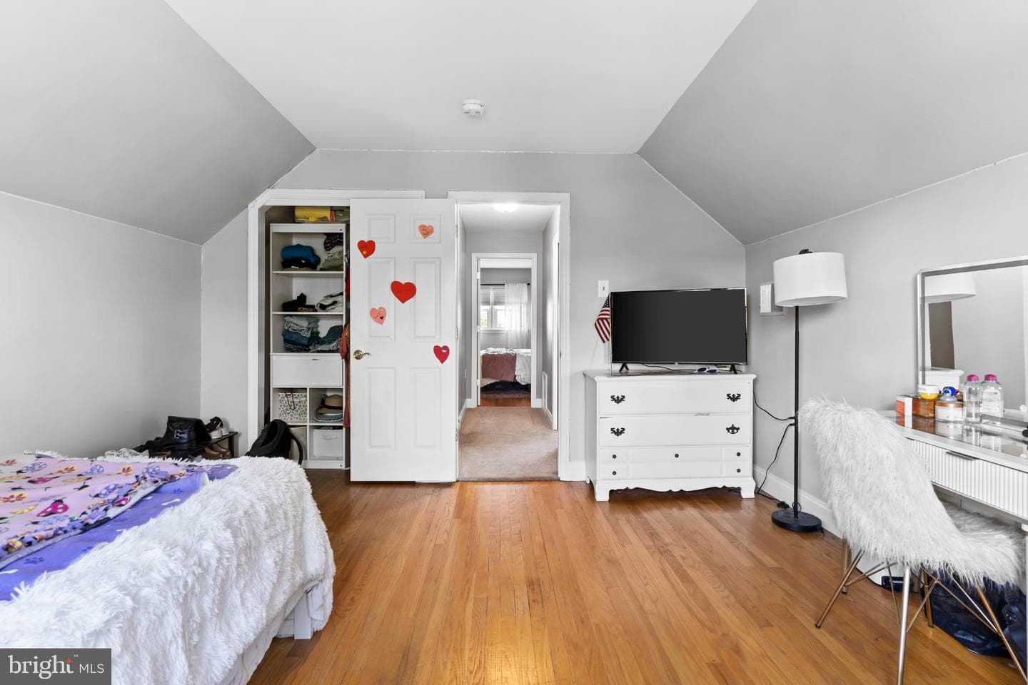 60 Bunker Lane photo 27