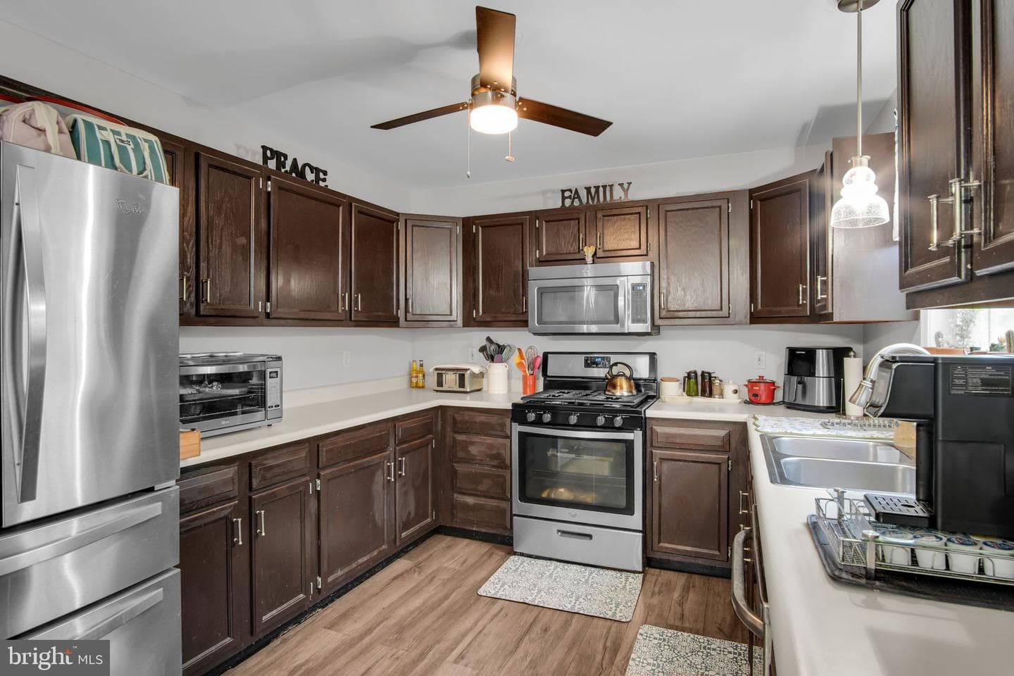 126 Country Ridge Drive photo 8