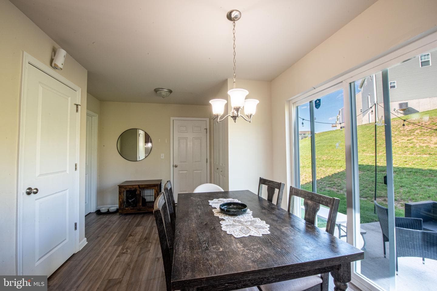 1090 Alder Court photo 14