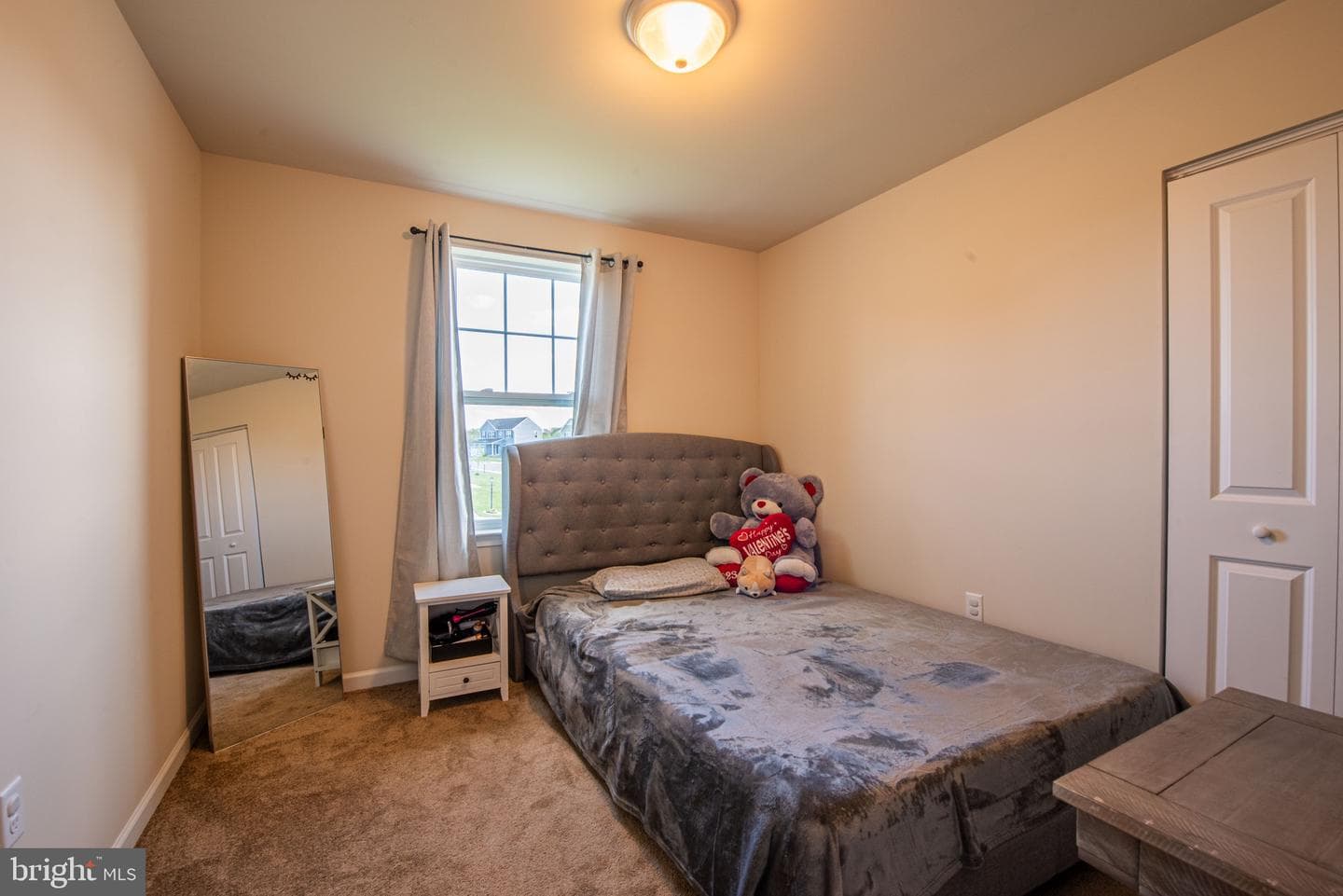 1090 Alder Court photo 20