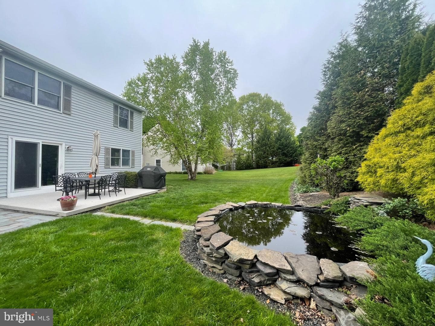 215 Steffie Drive photo 40