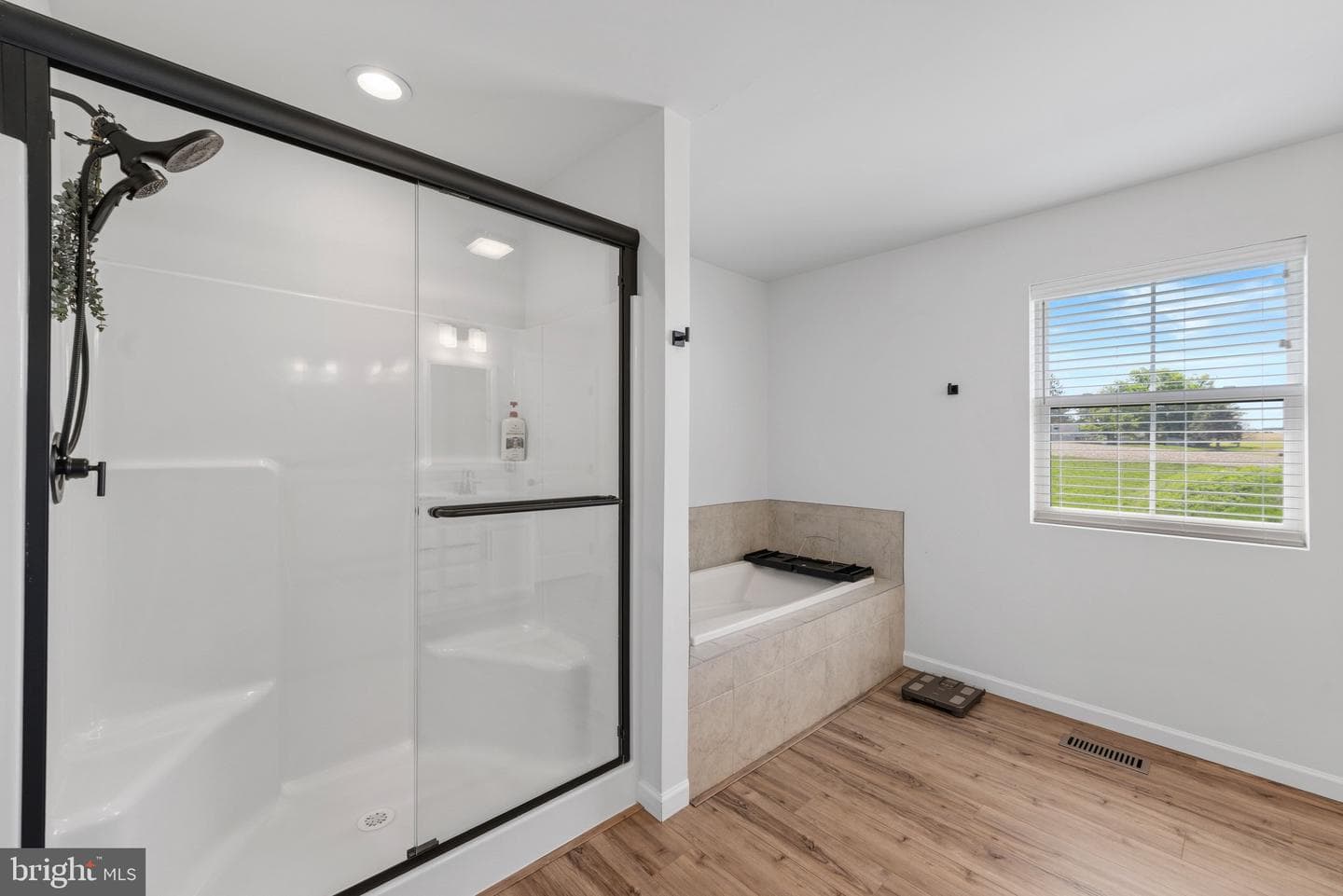 79 Beck Road photo 25