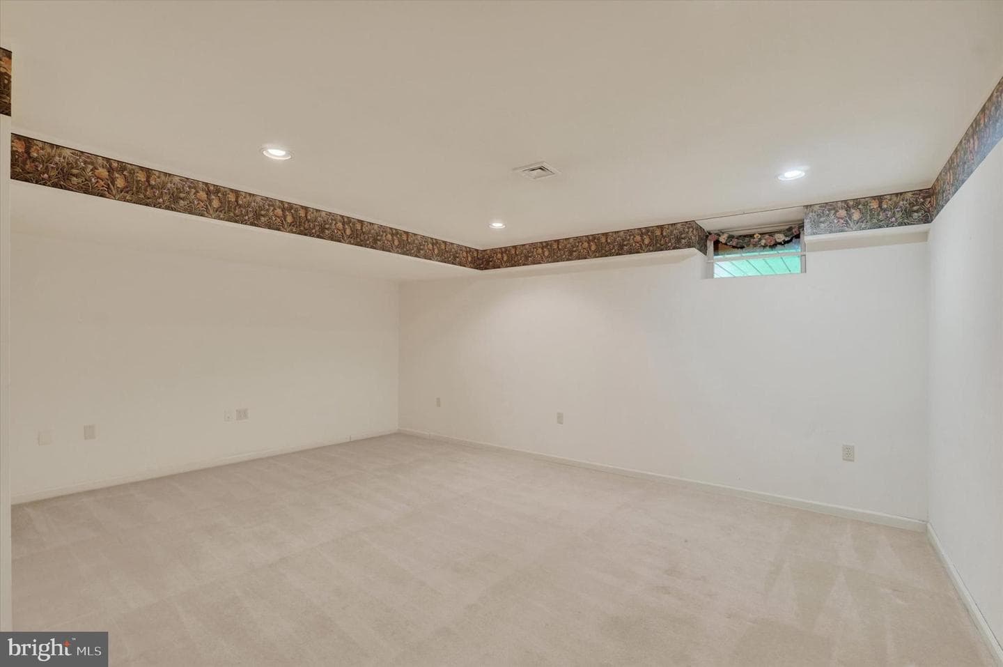 56 Jean Lo Way photo 25