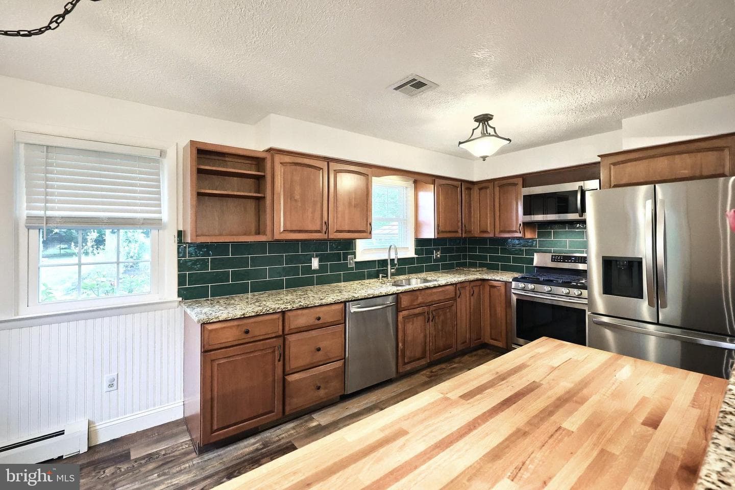 2505 Hepplewhite Drive photo 23