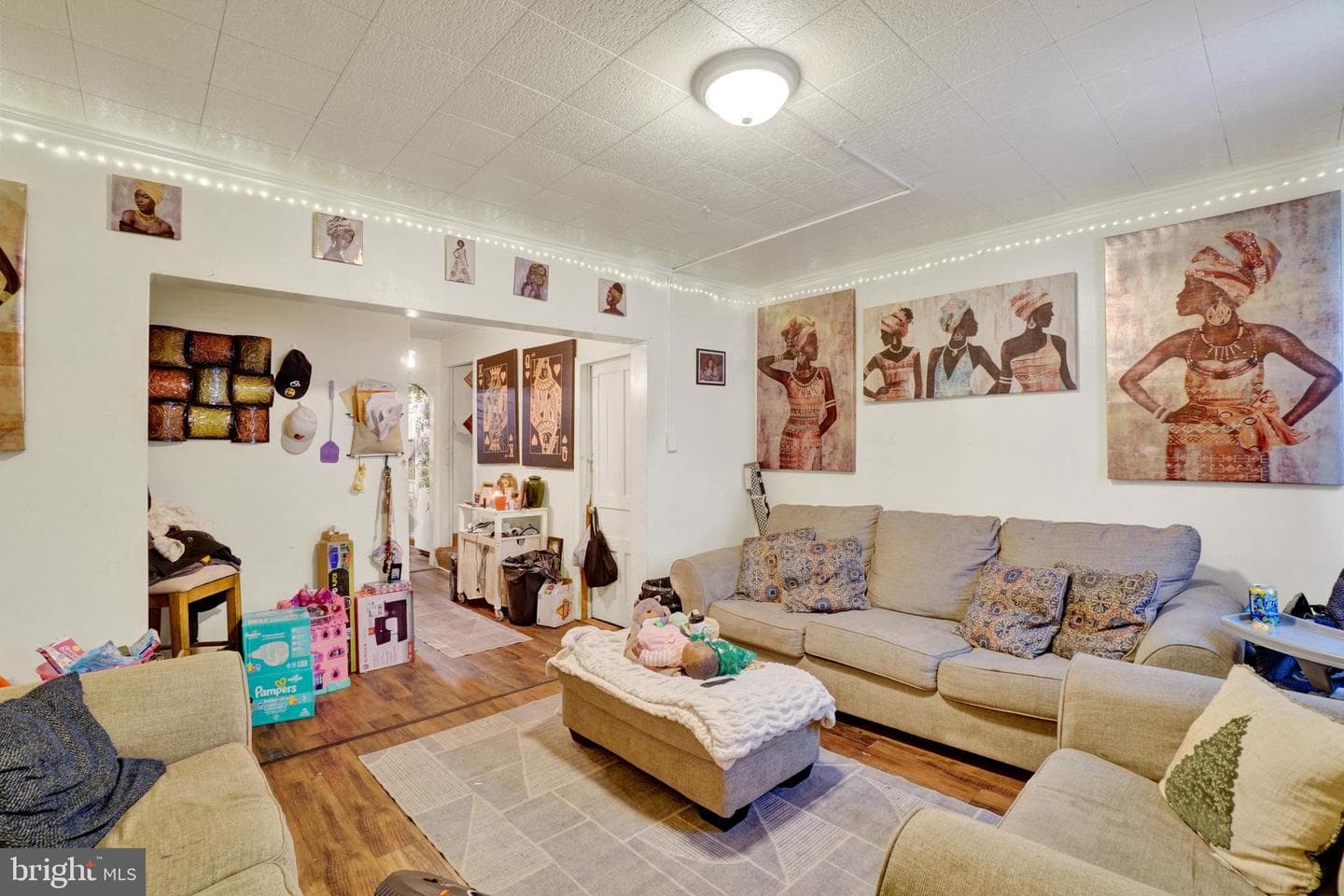729 E Clarke Avenue photo 3