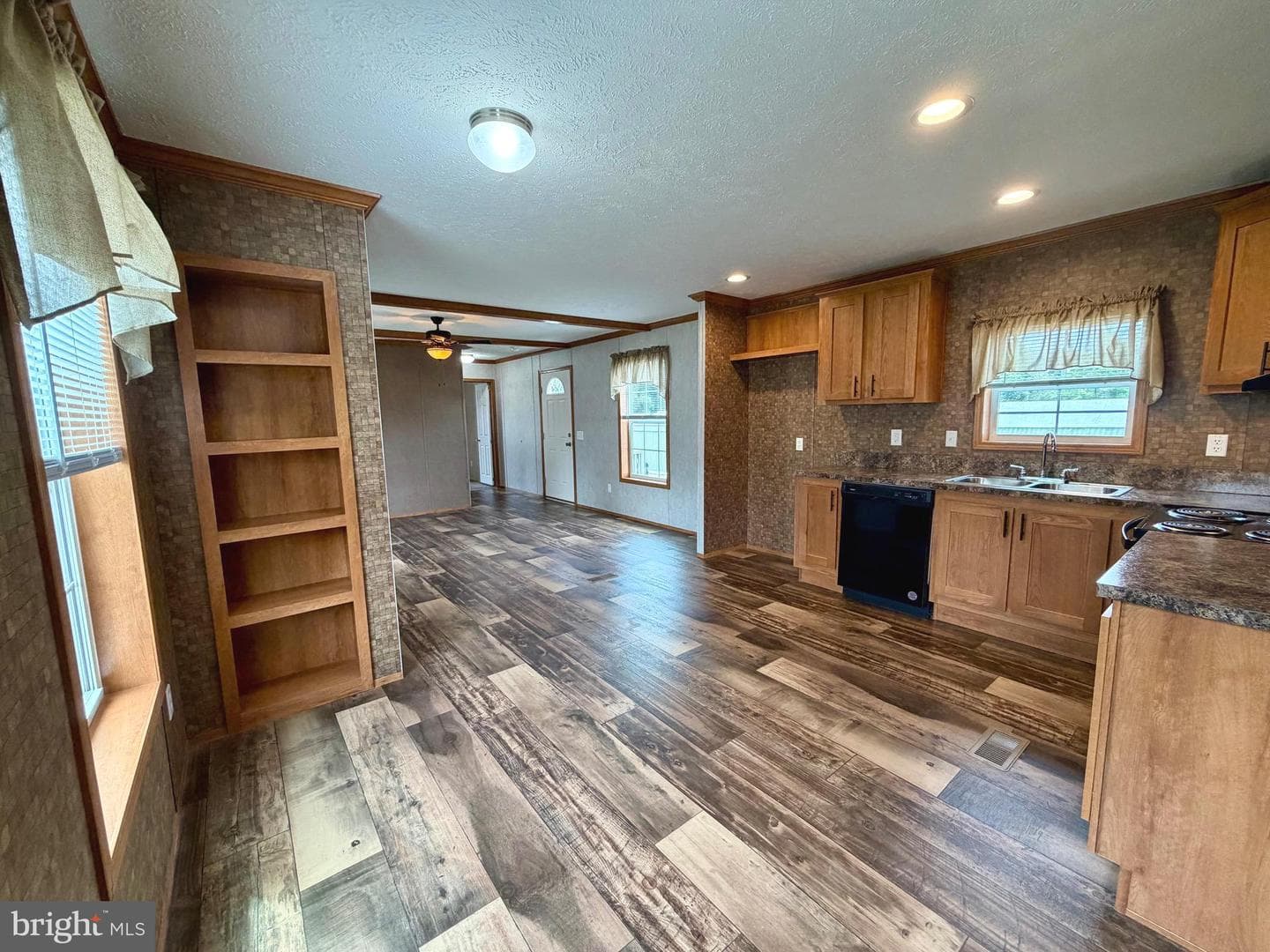 108 Beechwood Drive photo 4