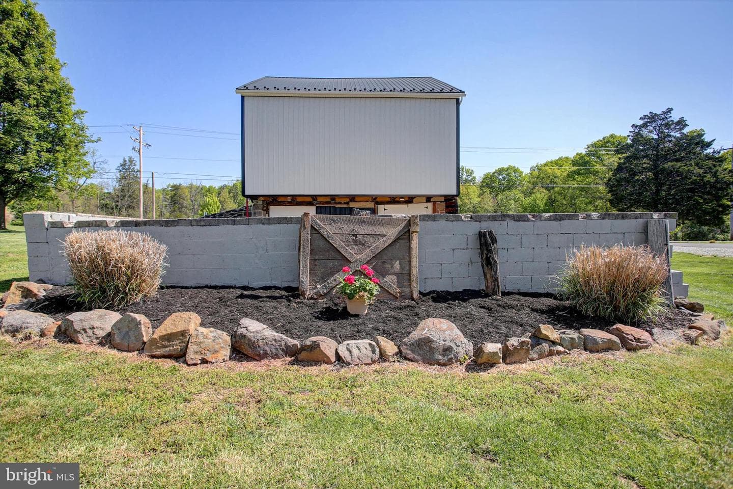 670 Zeigler Road photo 7