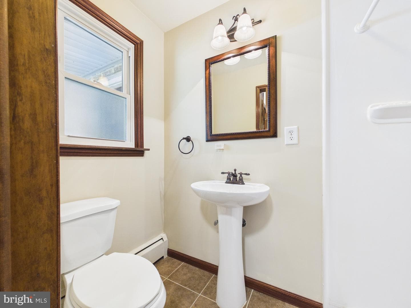 6105 Eyster Avenue photo 35