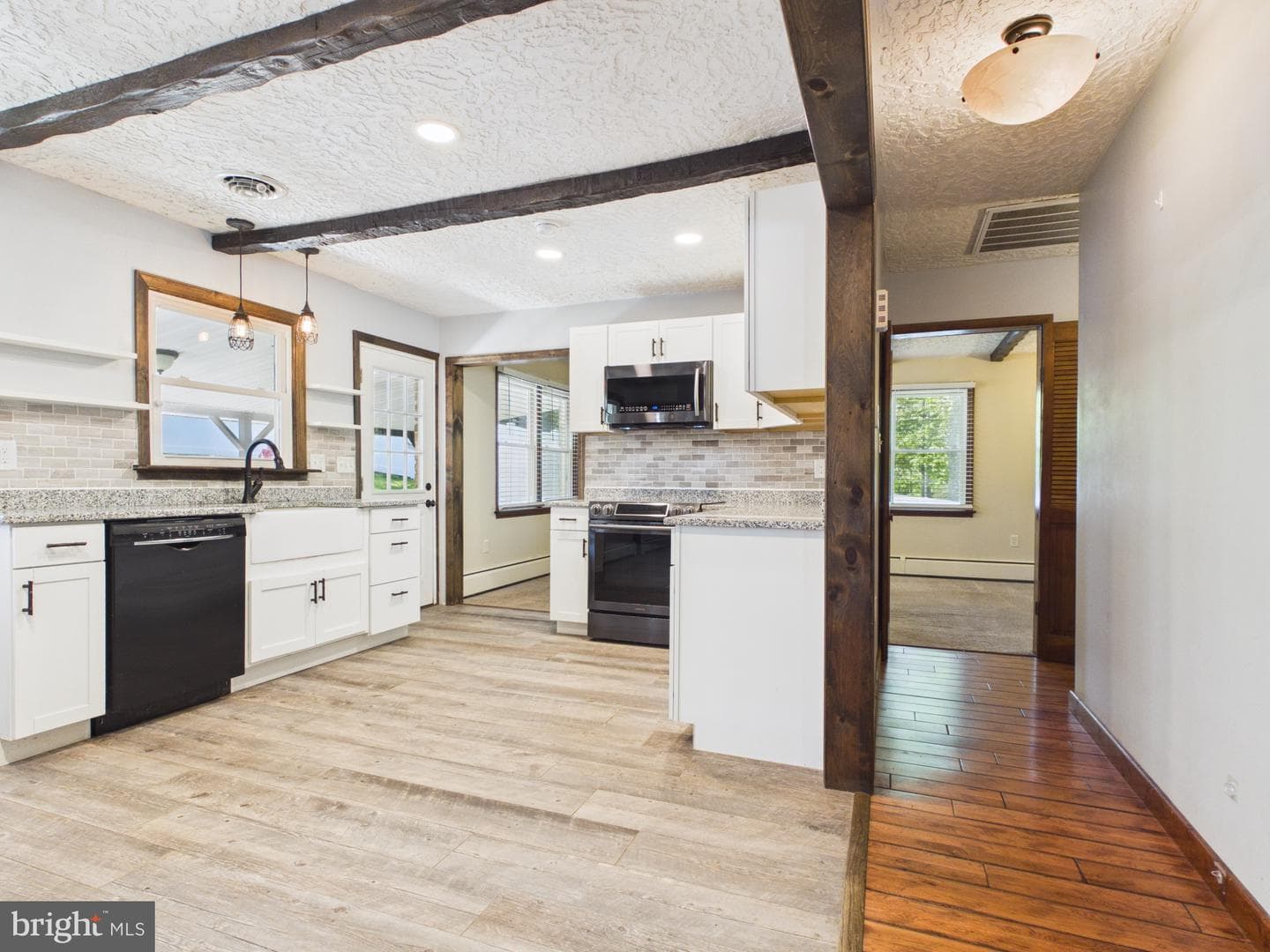 6105 Eyster Avenue photo 8