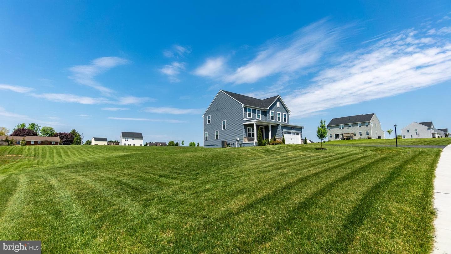 49 Winifred Drive photo 37