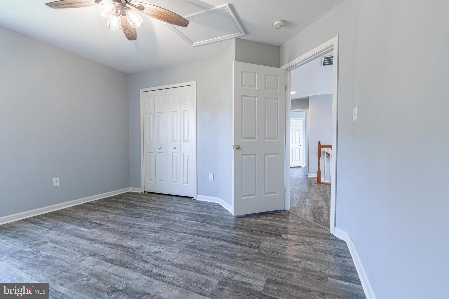 271 Courtney Court photo 31