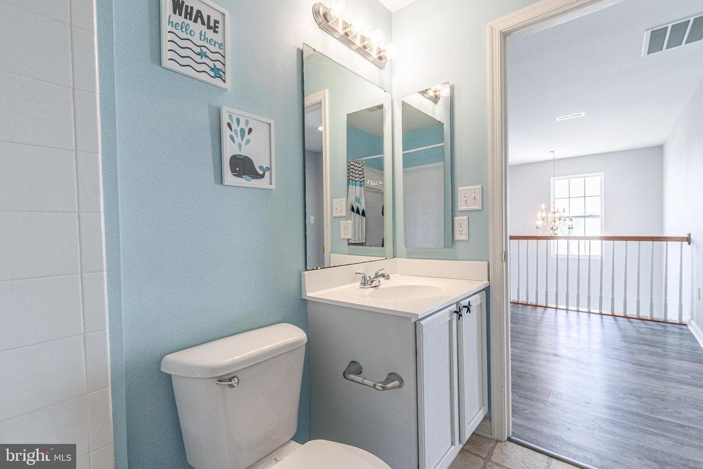 271 Courtney Court photo 34