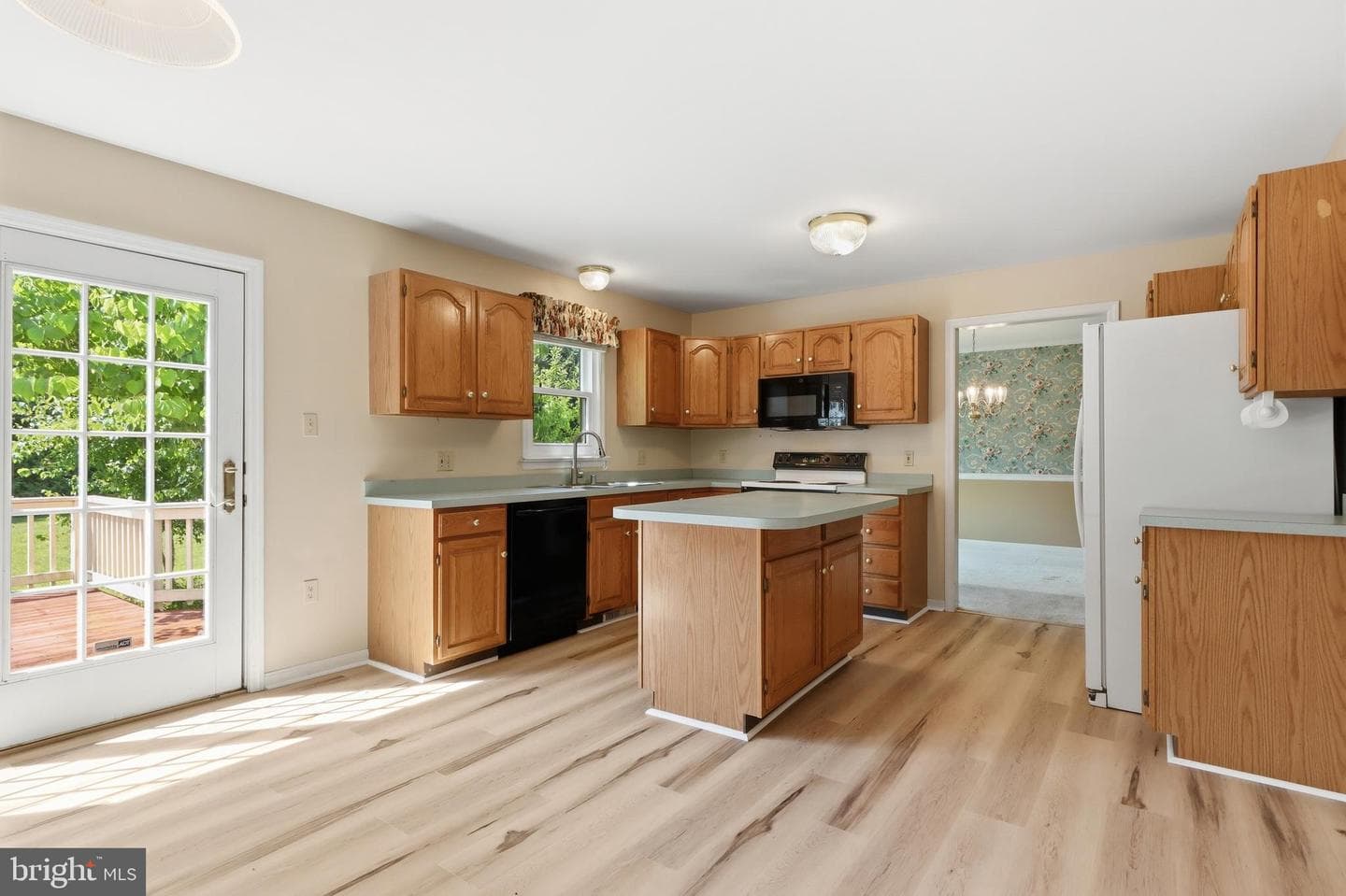 1240 Futurity Drive photo 10