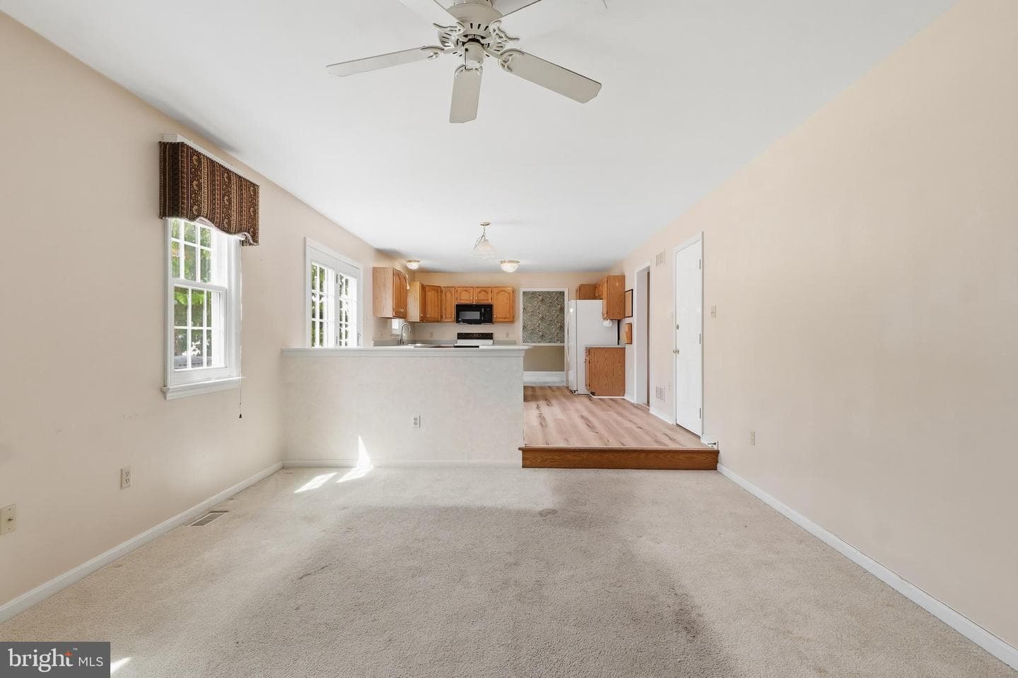 1240 Futurity Drive photo 18